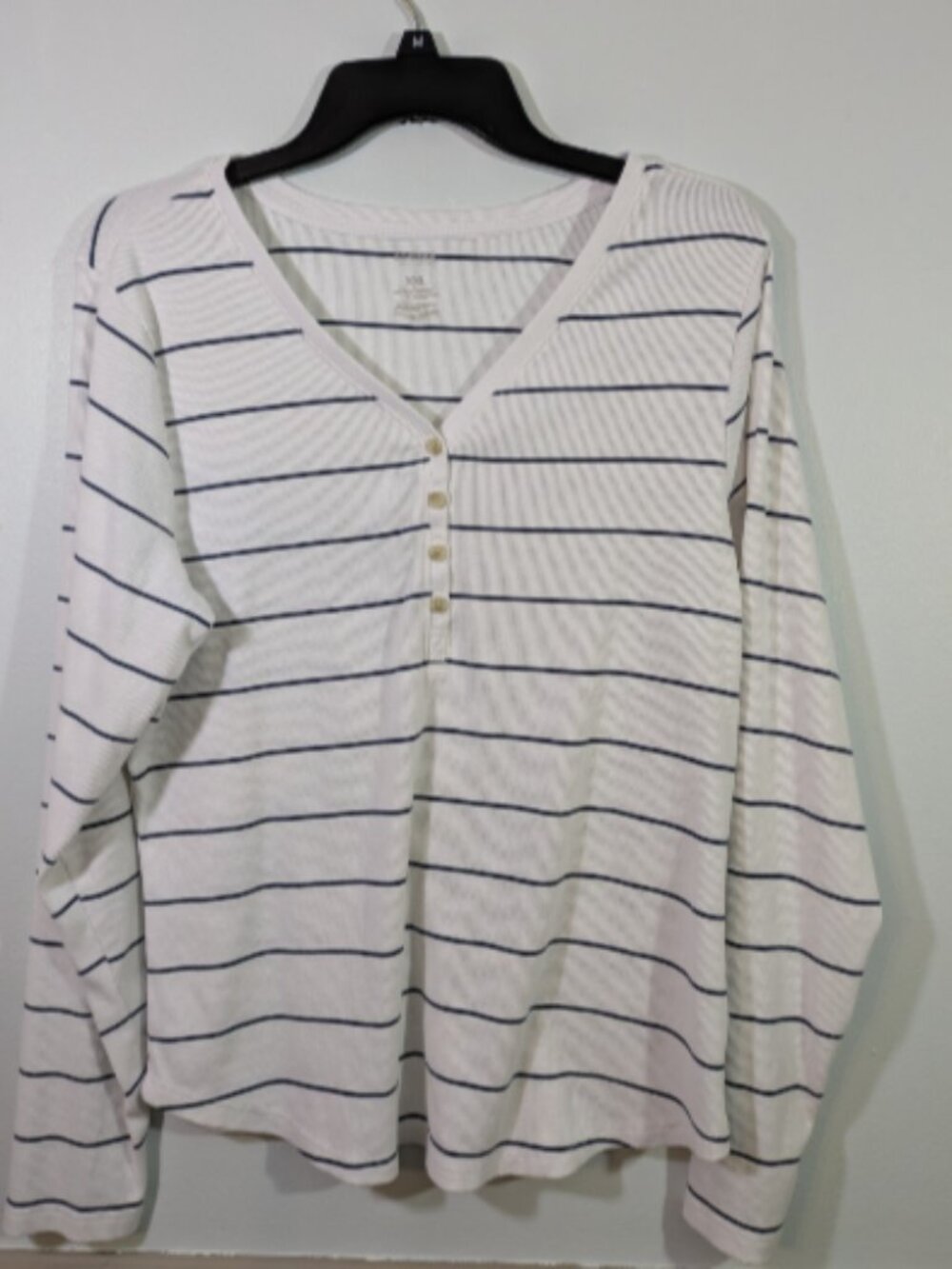 Sonoma Women XXL Navy Blue & White Striped Henley Long Sleeve Knit Tee